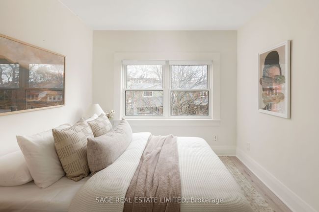 92 Corley Ave, House attached with 3 bedrooms, 2 bathrooms and null parking in Toronto ON | Image 23