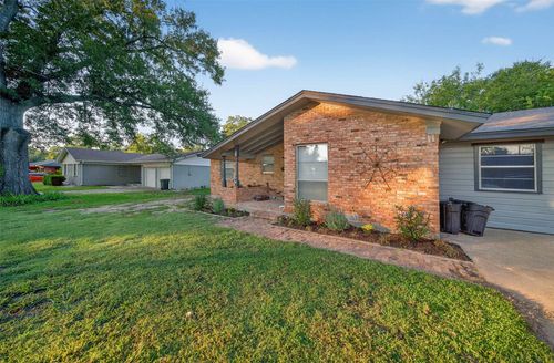 709 Eulalia Dr, Terrell, TX, 75160-1649 | Card Image