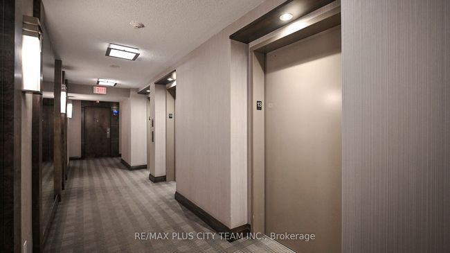1305 - 18 Harbour St, Condo with 2 bedrooms, 2 bathrooms and 1 parking in Toronto ON | Image 29