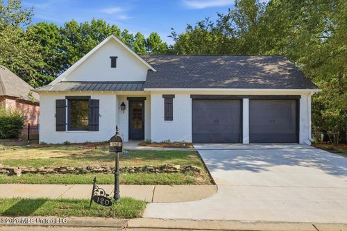 120 Hampton Chase, Madison, MS, 39110-4523 | Card Image