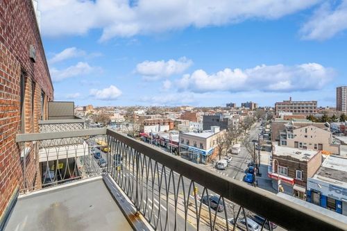 apt-7n-2121 Shore Pkwy, Brooklyn, NY, 11214-7227 | Card Image