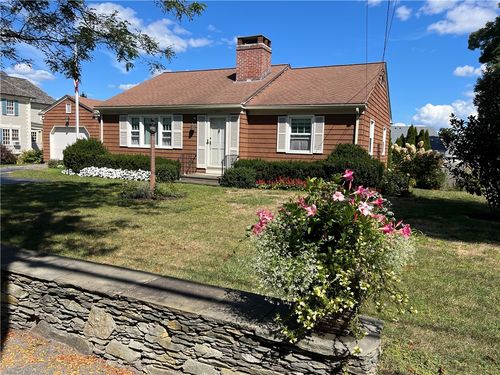 1000 Hope St, Bristol, RI, 02809-1113 | Card Image