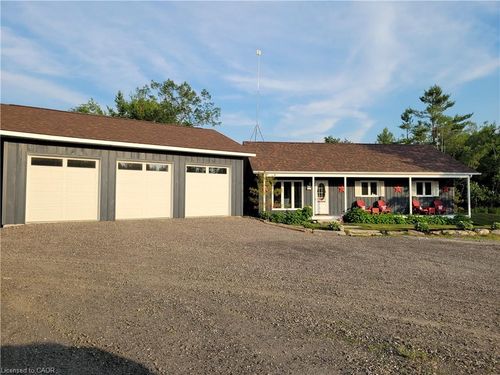 891 Peninsula Rd, Gravenhurst, ON, P1P0E2 | Card Image