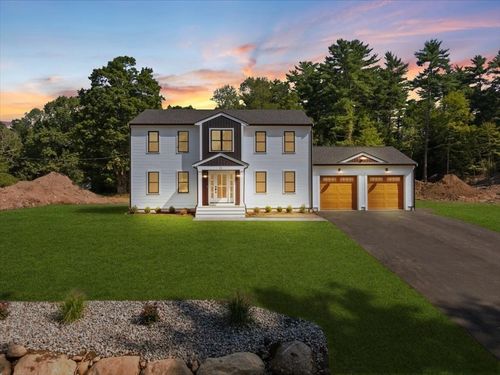 11 Elm Pl, Hanson, MA, 02341-1225 | Card Image