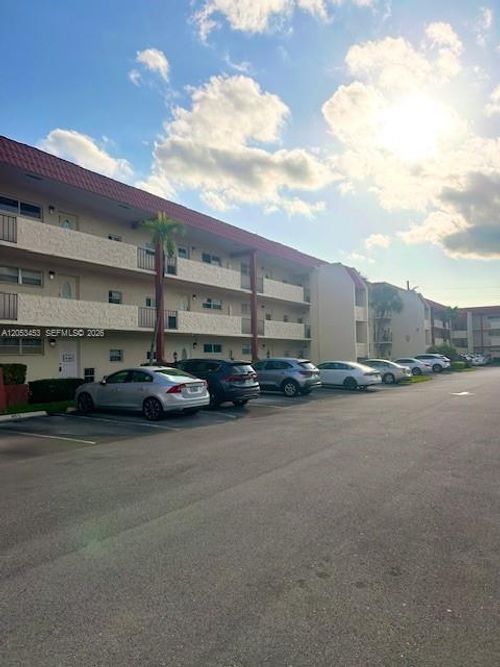 104-361 S Hollybrook Dr, Pembroke Pines, FL, 33025-1283 | Card Image