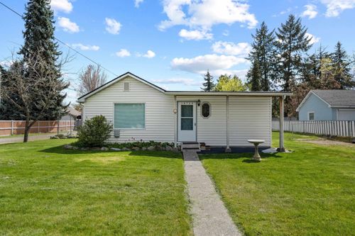 10724 E 12th Ave, Spokane Valley, WA, 99206-5524 | Card Image