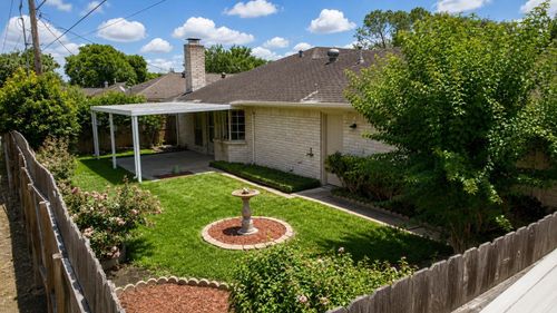 9106 Willow Meadow Dr, Houston, TX, 77031-1122 | Card Image