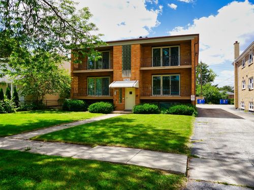 bs-10410 Moody Ave Avenue, Chicago Ridge, IL, 60415 | Card Image