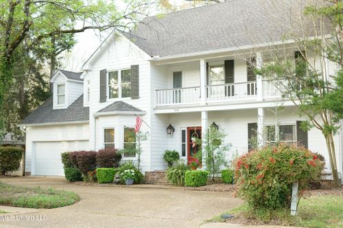 908 Newland St, Jackson, MS, 39211-4550 | Card Image