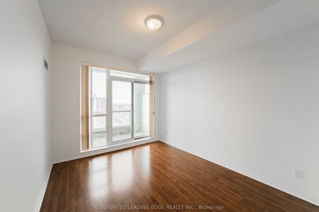 1802 - 30 Herons Hill Way, Condo with 2 bedrooms, 1 bathrooms and null parking in North York ON | Image 14