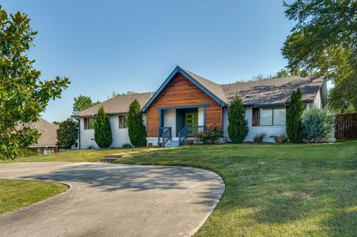 2910 S Country Club Rd, Garland, TX, 75043-1306 | Card Image