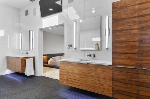 16831 Thomas Chapel Dr, Dallas, TX, 75248-1534 | Card Image