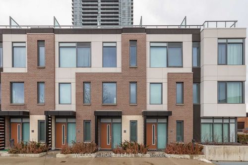 th30-1050 Portage Pky, Vaughan, ON, L4K0K3 | Card Image