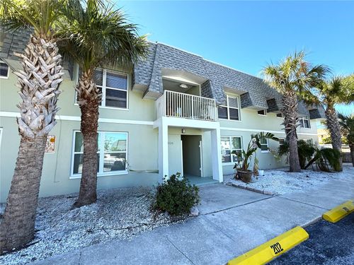 apt-103-14120 Palm St, Madeira Beach, FL, 33708-2201 | Card Image