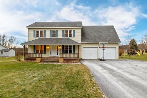 5 Dawns Way, Swanton, VT, 05488 | Card Image