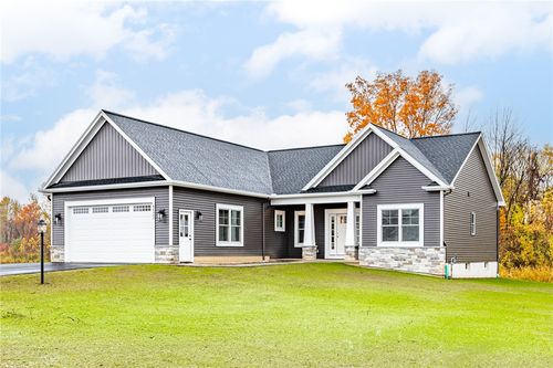 6122 Villa Fina Dr, Ontario, NY, 14519-9229 | Card Image