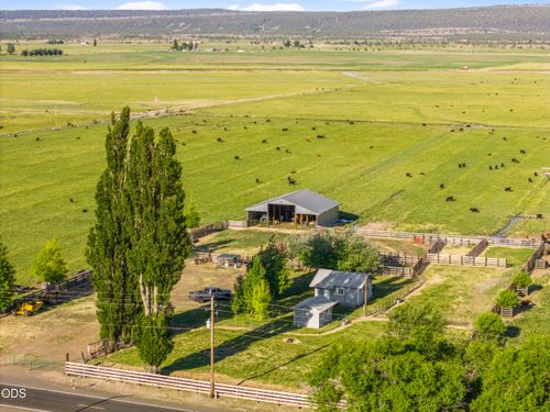 15655 W Langell Valley Road, Bonanza, OR, 97623 | Card Image