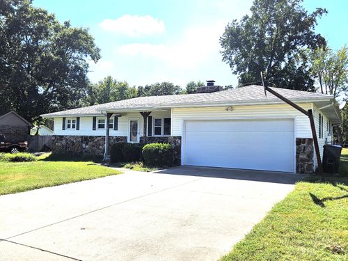 713 S Locust St, Buffalo, MO, 65622-9463 | Card Image