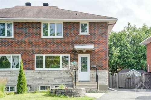 676 Hastings Avenue, Elmvale Acres and Area, ON, K1G1N1 | Card Image