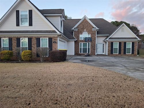 84 Pebble Creek Dr, Newnan, GA, 30265-2774 | Card Image