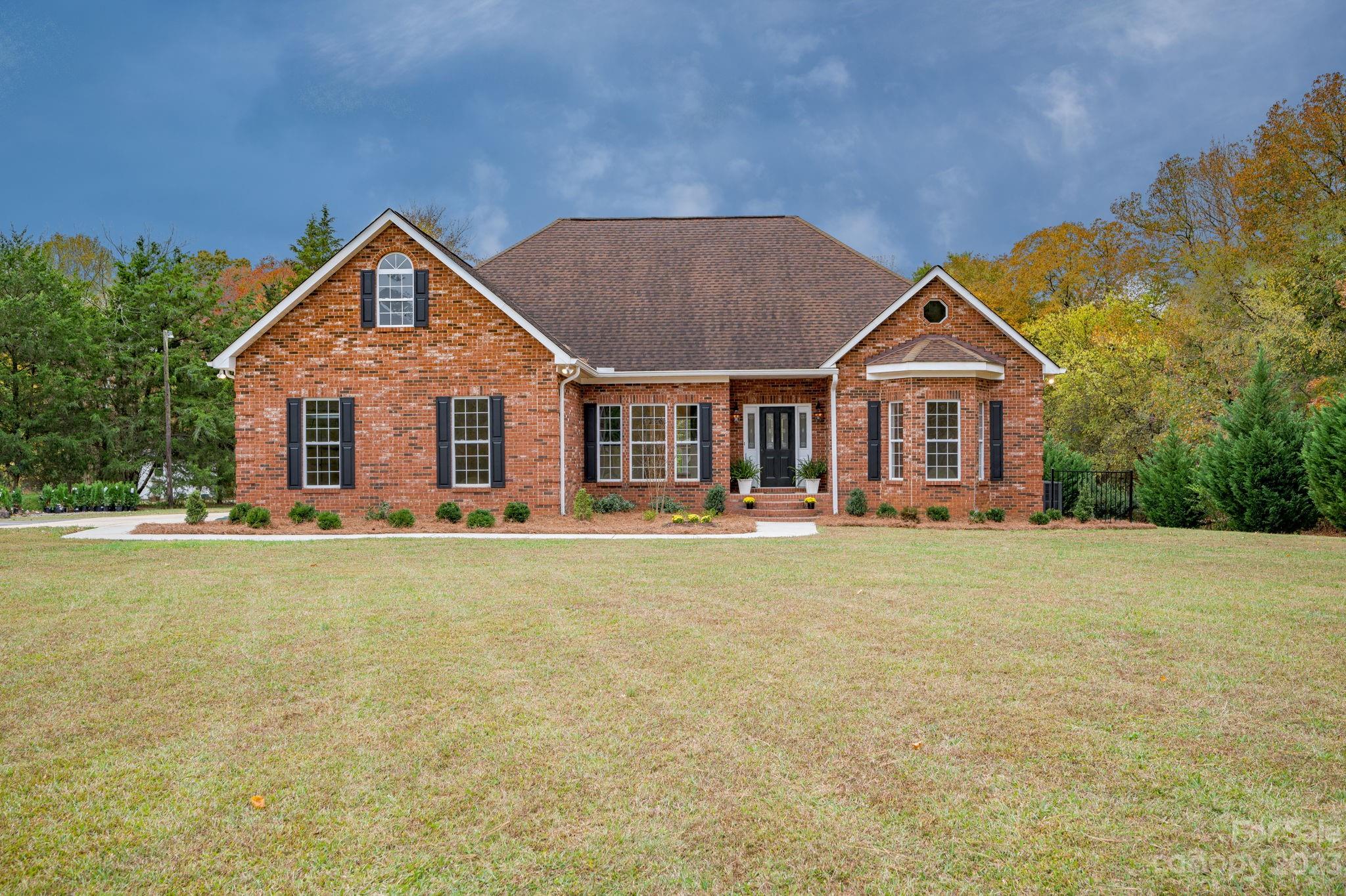 Maple Grove Church Rd, Matthews, NC 28104