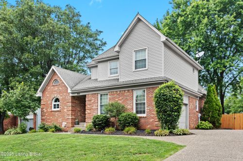 7603 Garden View Ct, Louisville, KY, 40220-5028 | Card Image