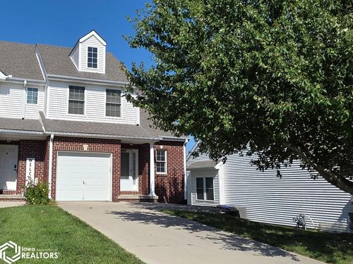 5360 Lynch Cir, Council Bluffs, IA, 51503-2563 | Card Image