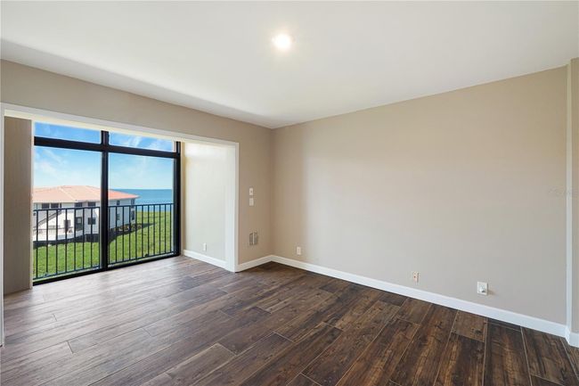 433 - 433 Mariner Dr, Condo with 2 bedrooms, 2 bathrooms and null parking in Tarpon Springs FL | Image 12