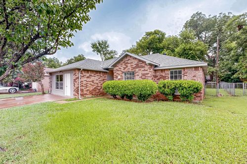 528 Jean Dr, Seagoville, TX, 75159-2371 | Card Image