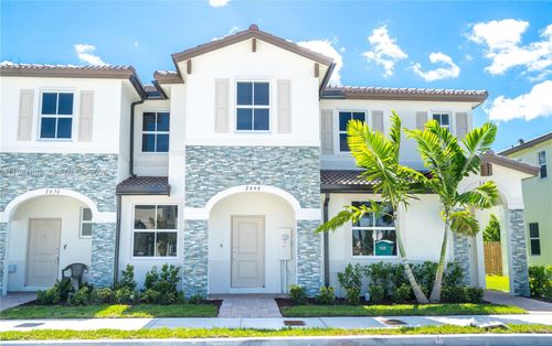 2646-2646 Se 27th Ln, Homestead, FL, 33035-2599 | Card Image