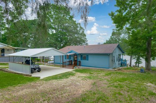 20 Waco Dr, Elkhart, TX, 75839-9554 | Card Image