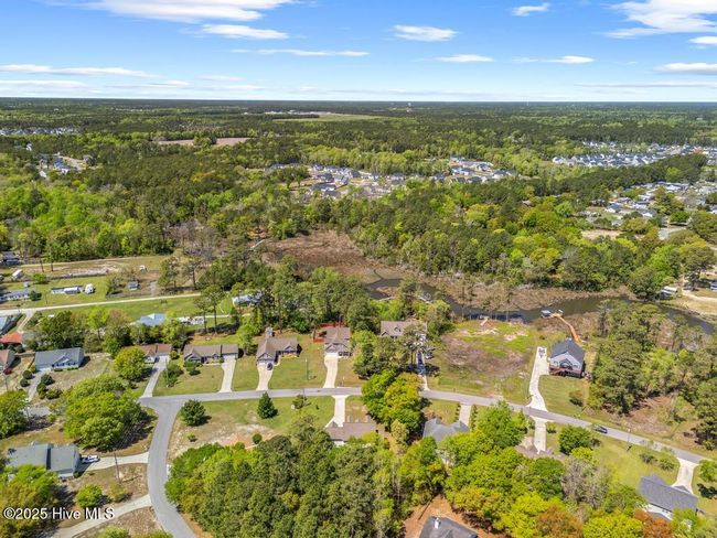 309 Chadwick Shores Dr, House other with 3 bedrooms, 4 bathrooms and 2 parking in Sneads Ferry NC | Image 49
