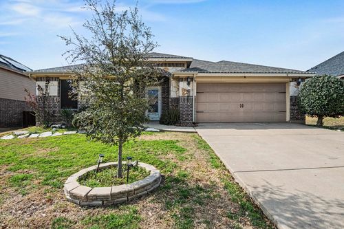 1536 Salado Trl, Weatherford, TX, 76087-2161 | Card Image