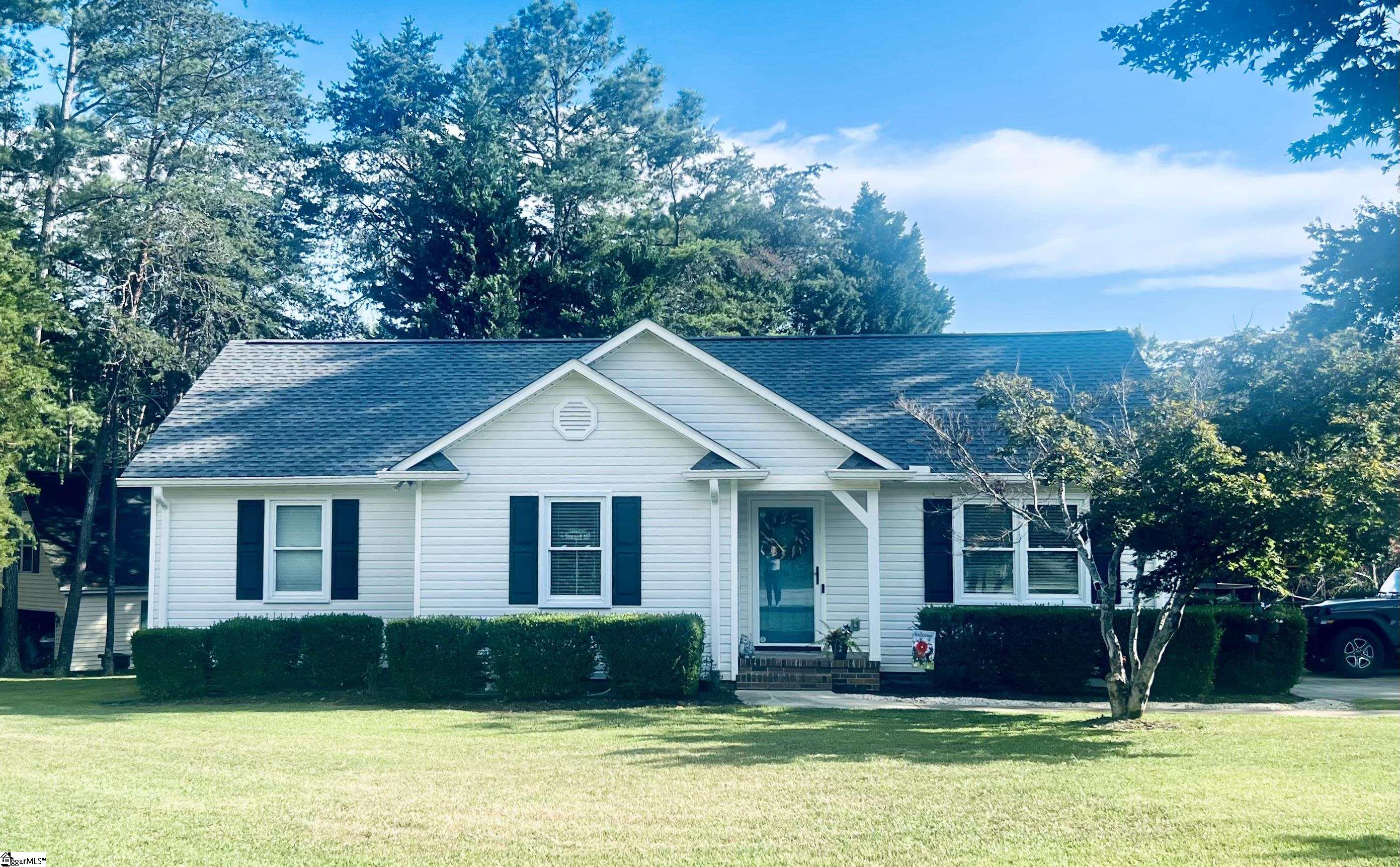 Residential in Travelers Rest