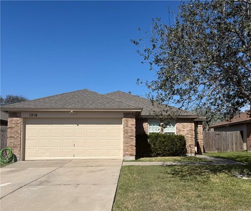 1216 Sacramento, Portland, TX, 78374-4174 | Card Image