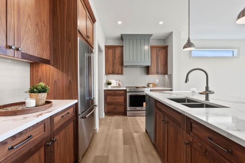 {{alt}} | Card Image