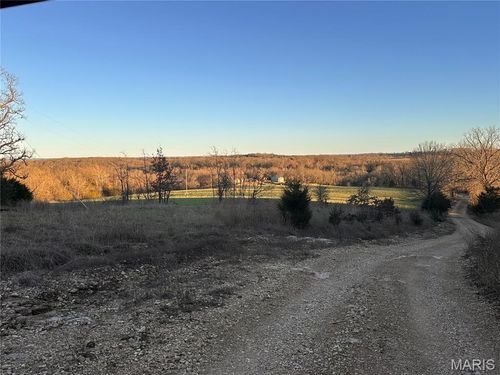 12784 Highway 28 W, Vienna, MO, 65582-8182 | Card Image