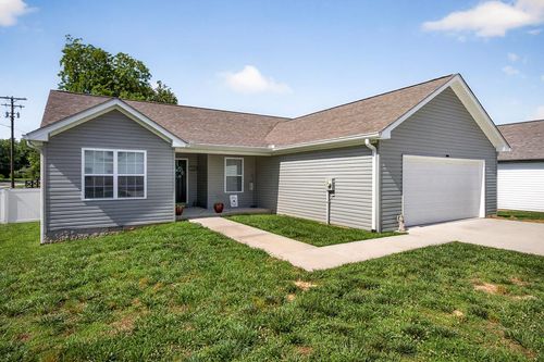 100 Reece Rd, Baxter, TN, 38544-2222 | Card Image