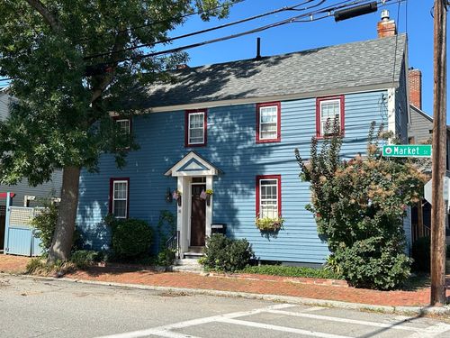 38 Market St, Newburyport, MA, 01950-2527 | Card Image