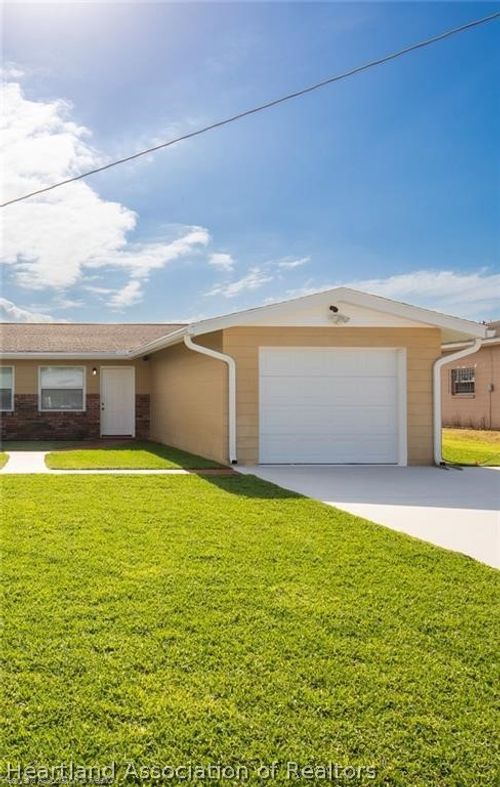 1314 Denise Ave, Sebring, FL, 33870-4215 | Card Image