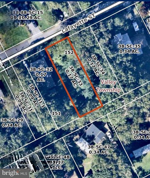 918 Lafayette St, COATESVILLE, PA, 19320-2629 | Card Image