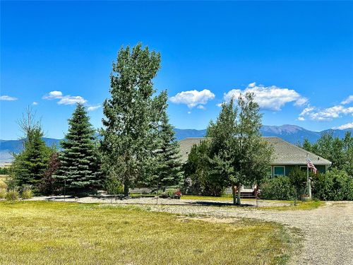 155 Two Bumps Rd, Ennis, MT, 59729-9162 | Card Image