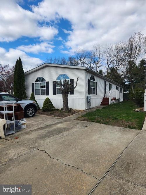 522 Buchanan Ave, WILLIAMSTOWN, NJ, 08094-5467 | Card Image
