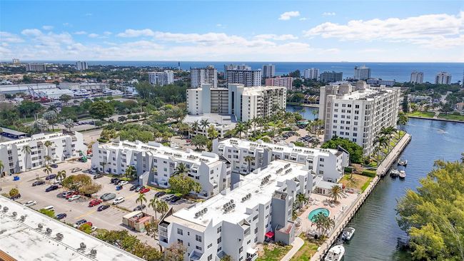APT-401D - 2860 Ne 14 Th Street Cswy, Condo with 2 bedrooms, 2 bathrooms and null parking in Pompano Beach FL | Image 54
