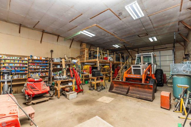 60x28 shop | Image 51