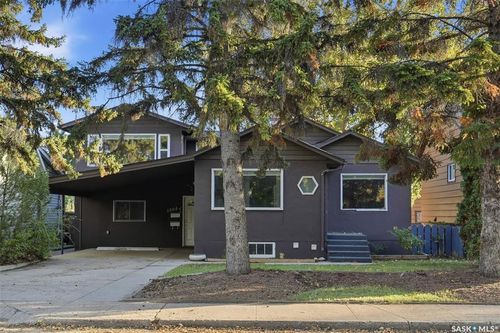 1004 6th St E, Saskatoon, SK, S7H1E2 | Card Image