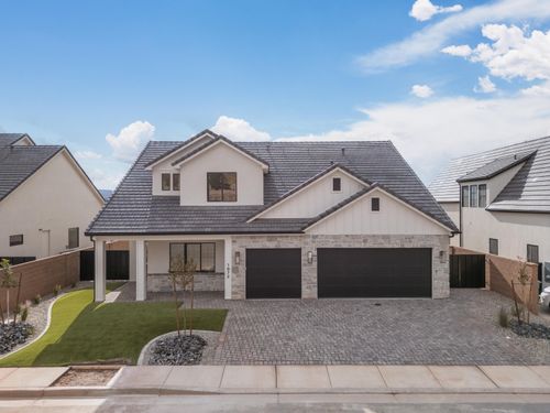 1972 N Creek Side Ct, Washington, UT, 84780-2892 | Card Image