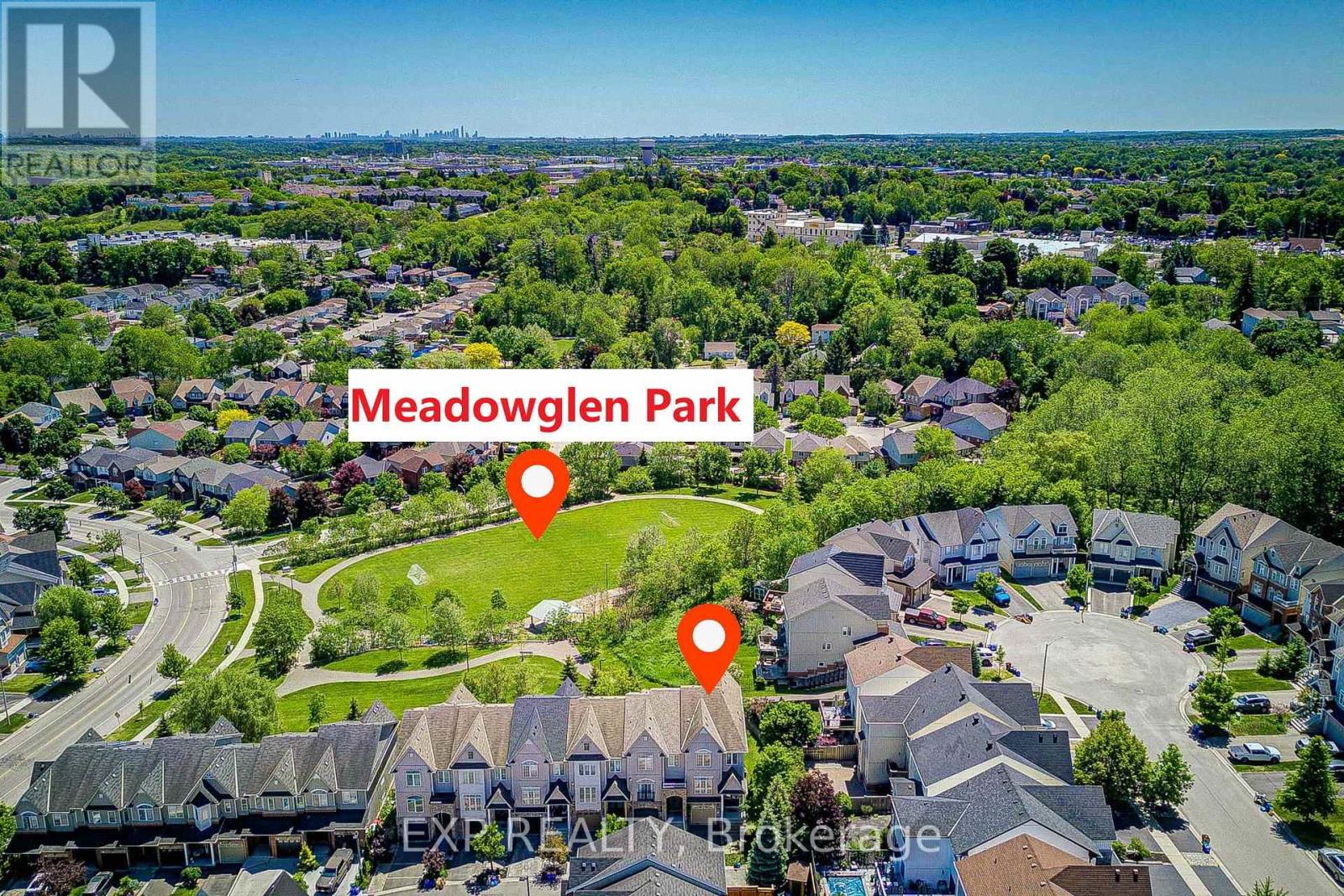 Residential in Halton Hills (Georgetown) 4