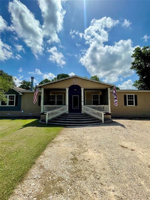 210 County Road 254, Ganado, TX, 77962-8101 | Card Image