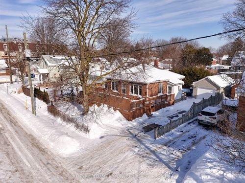 5 Elm St, Cambridge, ON, N1R3X7 | Card Image